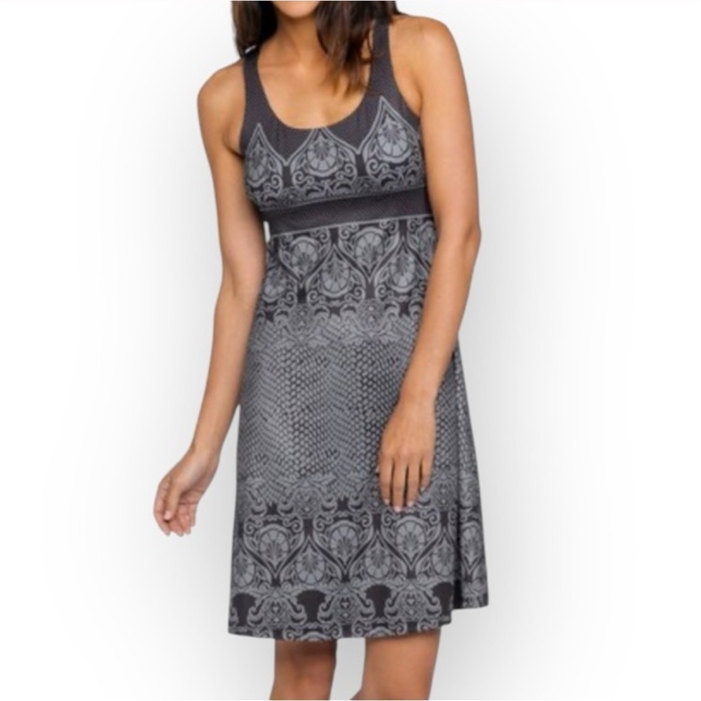 Prana Women's Holly Dress Sz Small Gray Cut Out Back Build in Bra Outdoor Casual